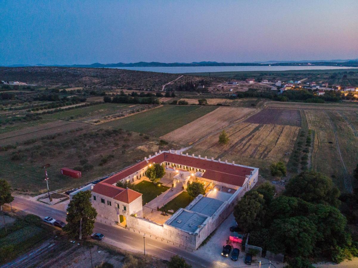Brand New Villa Cara D Oro, Vrana Vrana  Εξωτερικό φωτογραφία