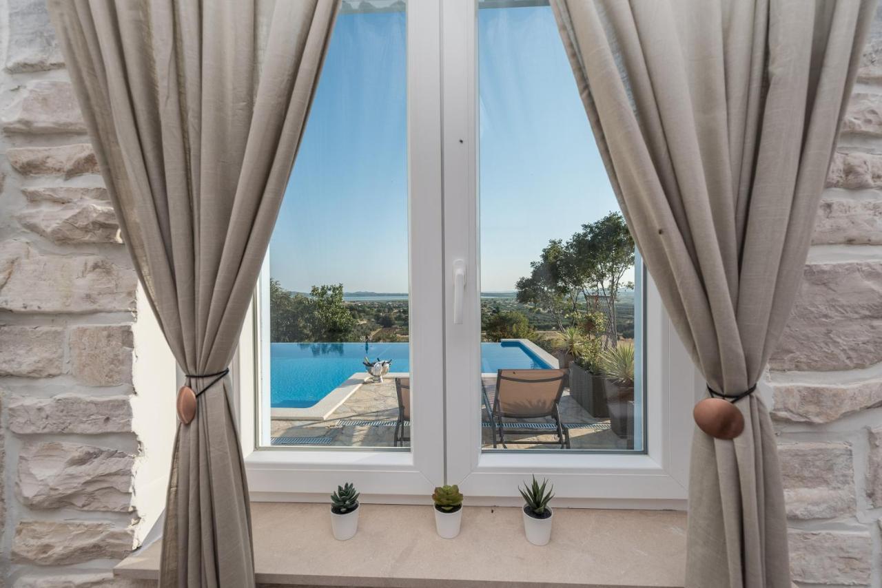 Brand New Villa Cara D Oro, Vrana Vrana  Εξωτερικό φωτογραφία