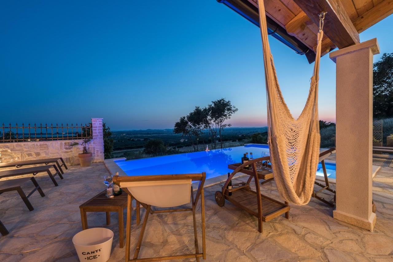 Brand New Villa Cara D Oro, Vrana Vrana  Εξωτερικό φωτογραφία